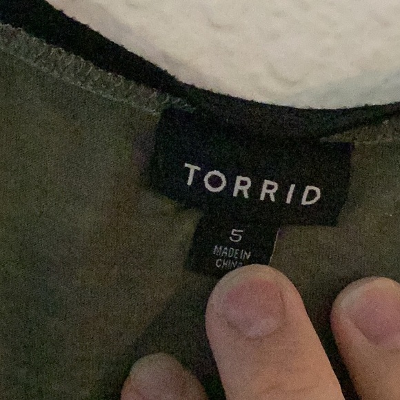 Torrid Shirt - Picture 2 of 2